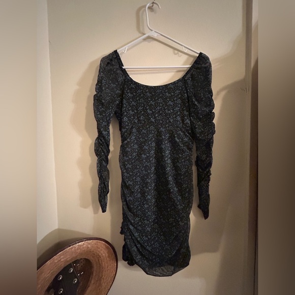 New Hollister long-sleeve mesh bodycon dress - Picture 12 of 15